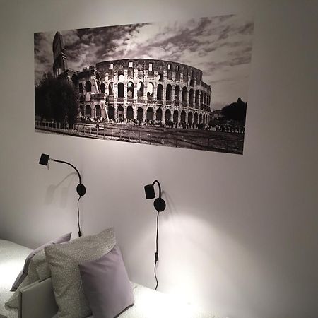 6 Cities Rooms Warsawa Bagian luar foto