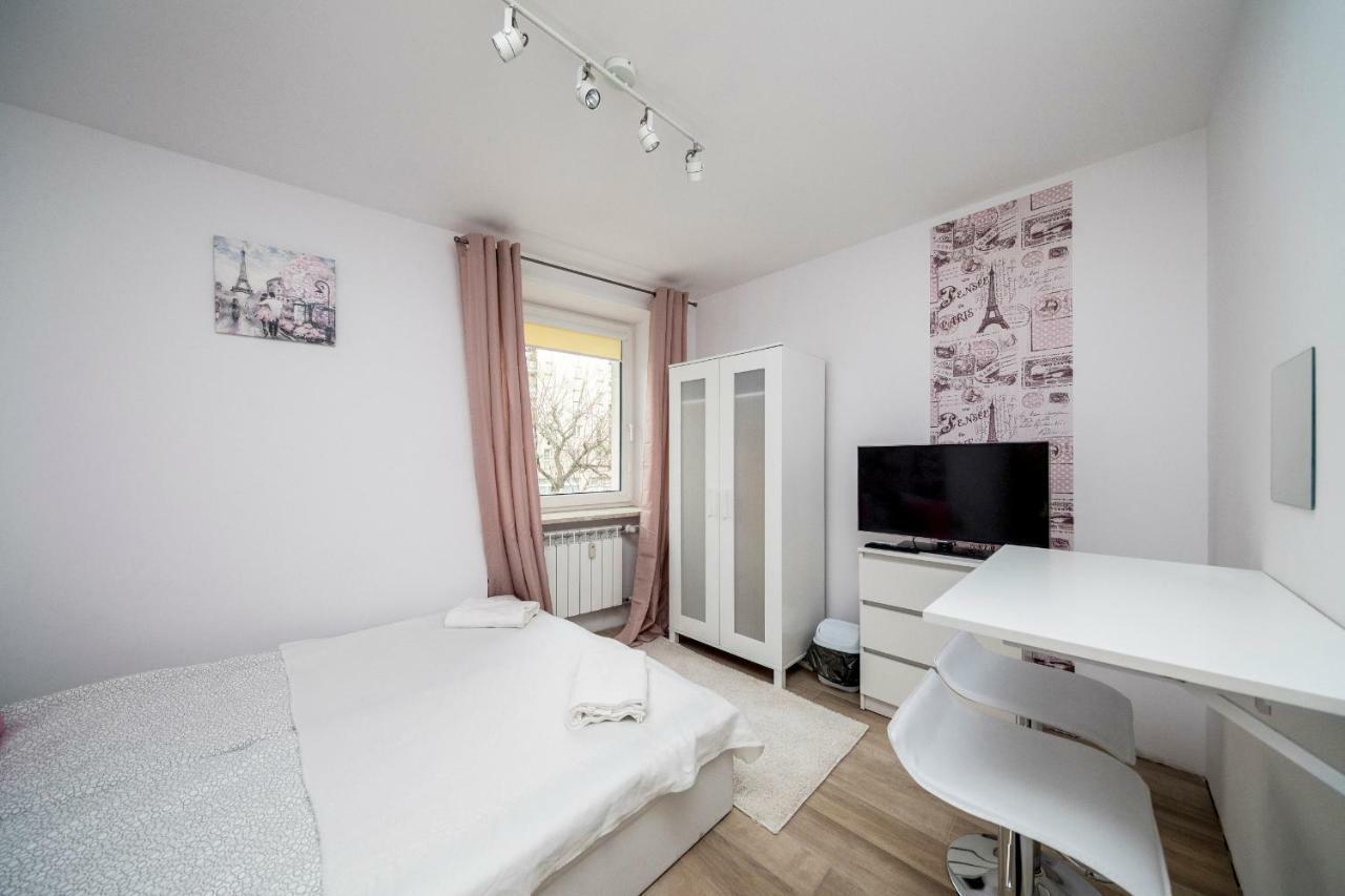 6 Cities Rooms Warsawa Bagian luar foto
