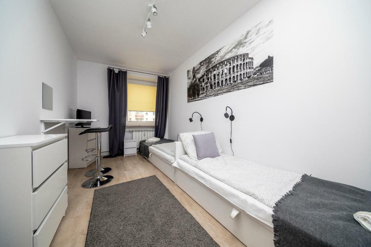 6 Cities Rooms Warsawa Bagian luar foto